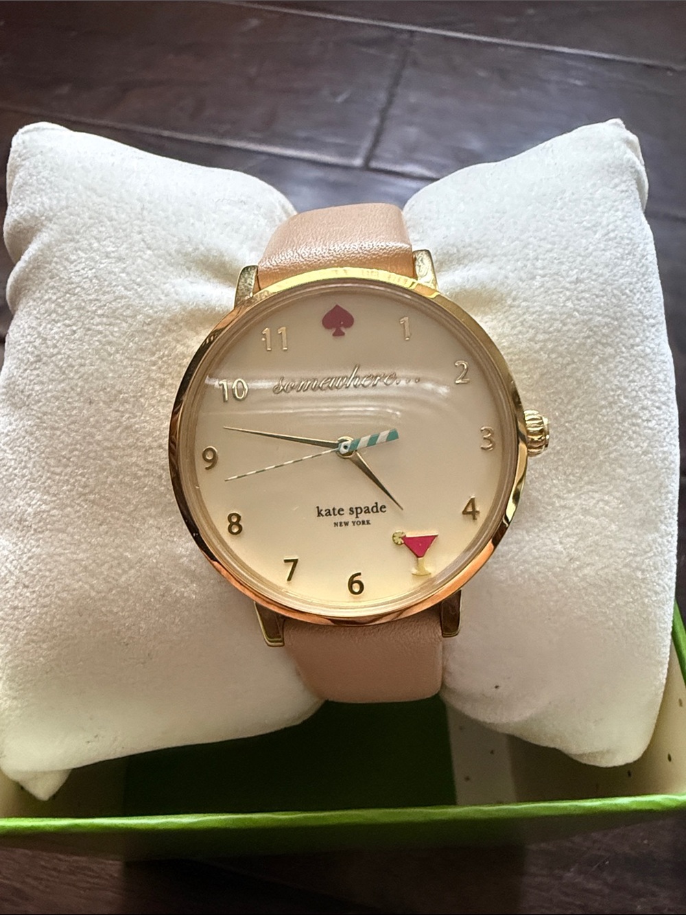 kate spade beige Leather Strap Gold-Tone Round Dial Watch